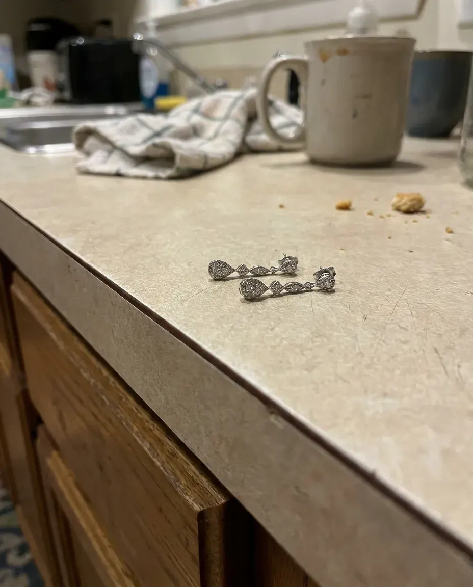 Original casual product photo